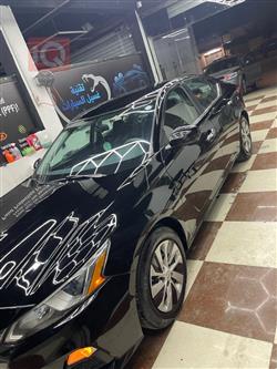 نيسان ألتيما